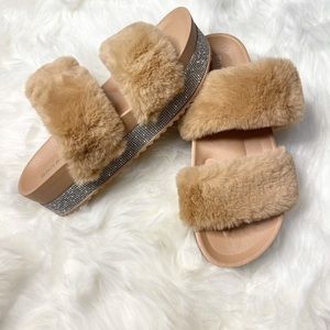 *** Brand New Rhinestone Fur Slides ***